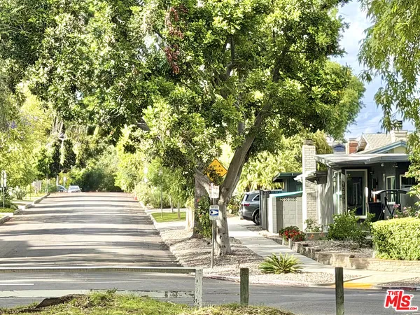 $1,450,000 | 10683 Valleyheart Drive, Studio City, CA 91604