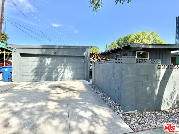 $1,450,000 | 10683 Valleyheart Drive, Studio City, CA 91604