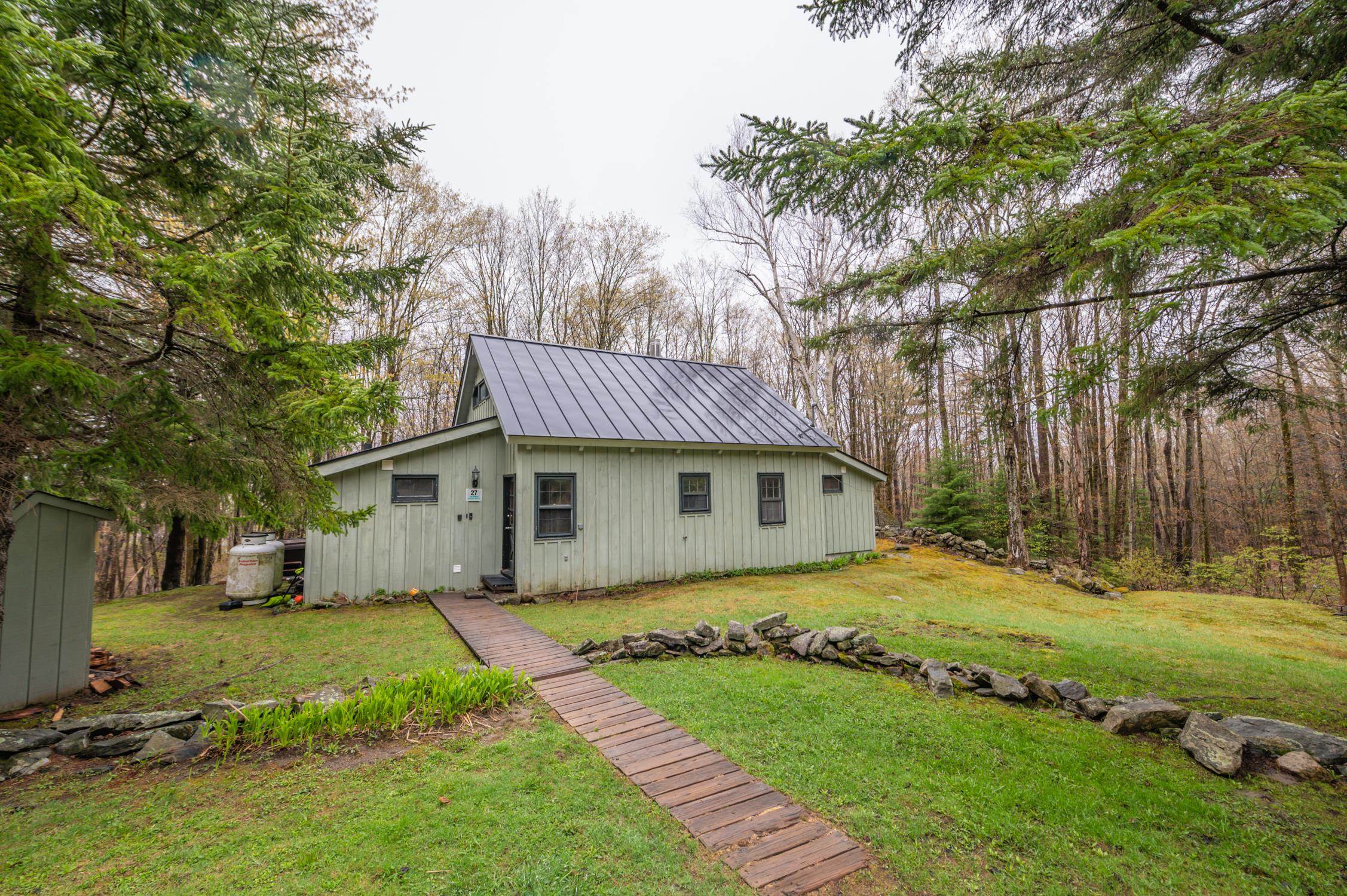 27 Meadow View Road Wilmington, VT 05363 - Photo 13 of 25