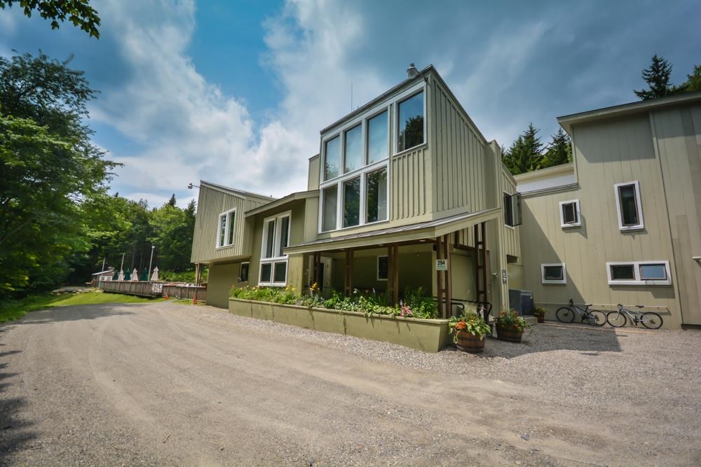 27 Meadow View Road Wilmington, VT 05363 - Photo 17 of 25