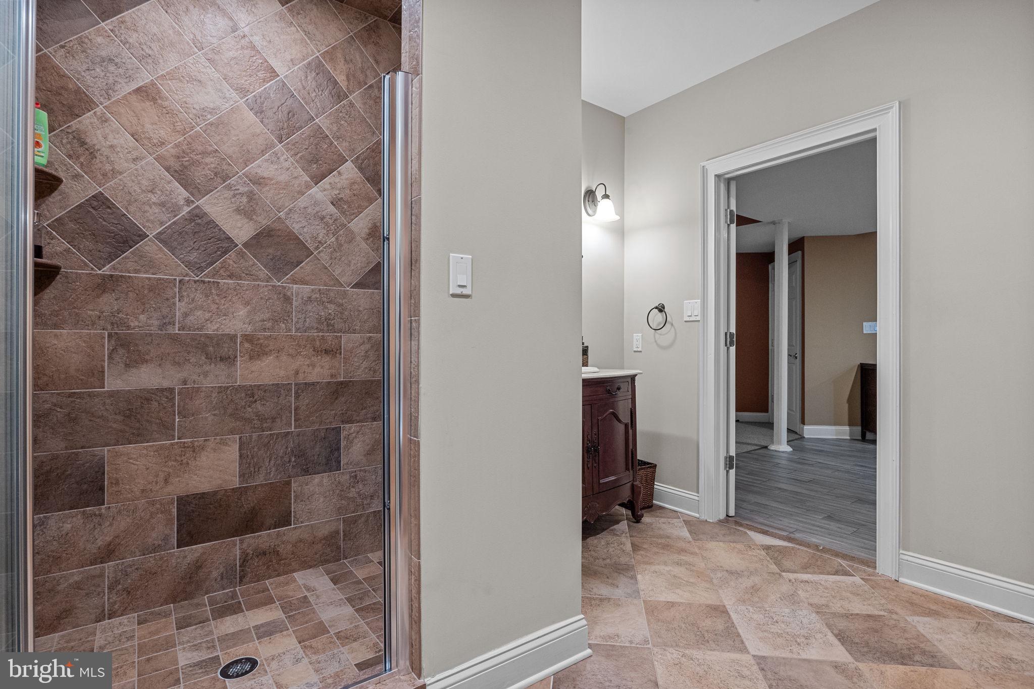 2 Aldans Way Newtown, PA 18940 - Photo 70 of 100