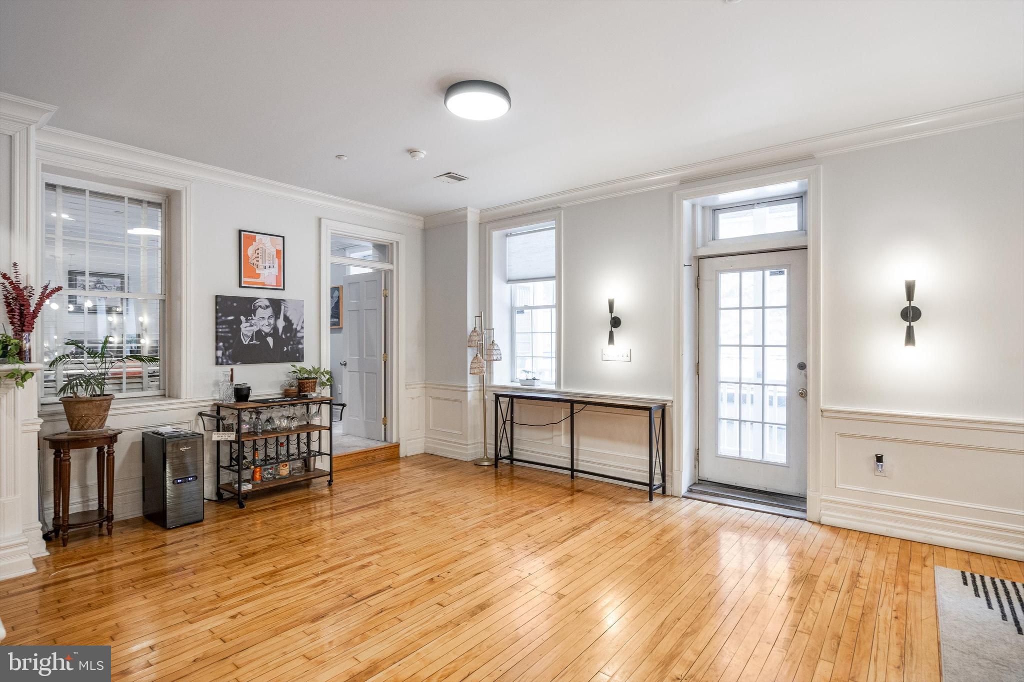 237 North Bread Street, Unit 2 Philadelphia, PA 19106 - Photo 11 of 32