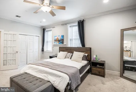 $575,000 | 237 North Bread Street, Unit 2, Philadelphia, PA 19106