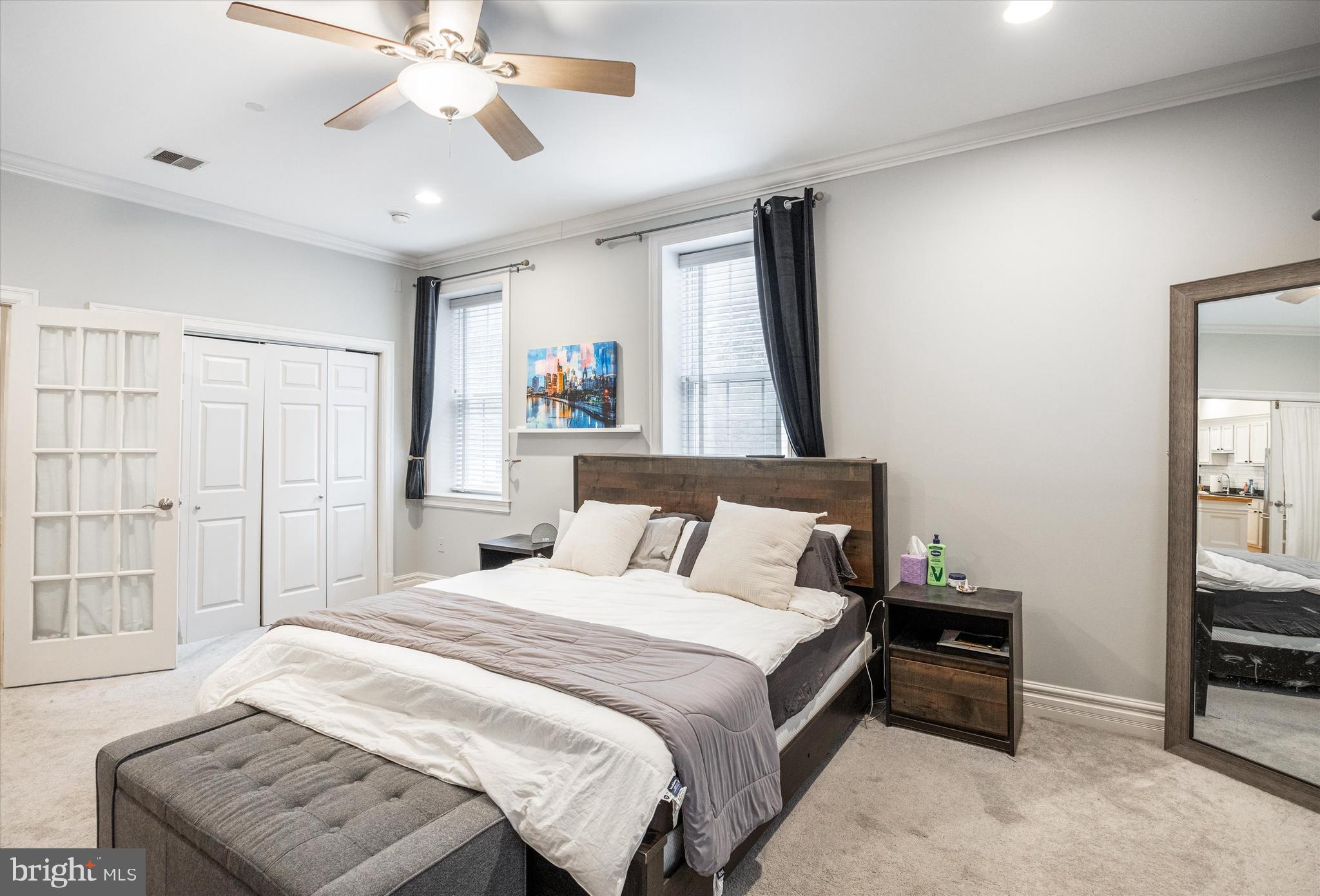 237 North Bread Street, Unit 2 Philadelphia, PA 19106 - Photo 20 of 32