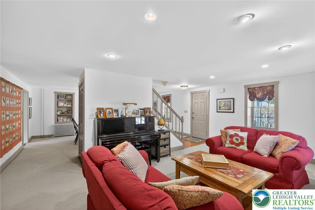 6612 Powder Valley Road Zionsville, PA 18092 - Photo 10 of 62 Gallery Image 10