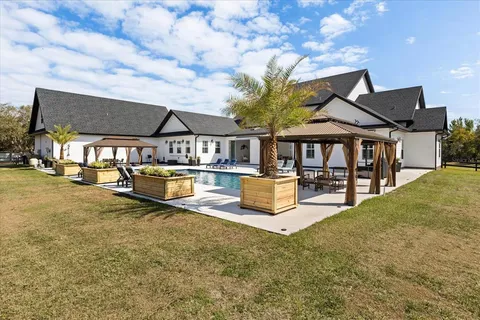 $2,550,000 | 4510 Packard Avenue, St. Cloud, FL 34772