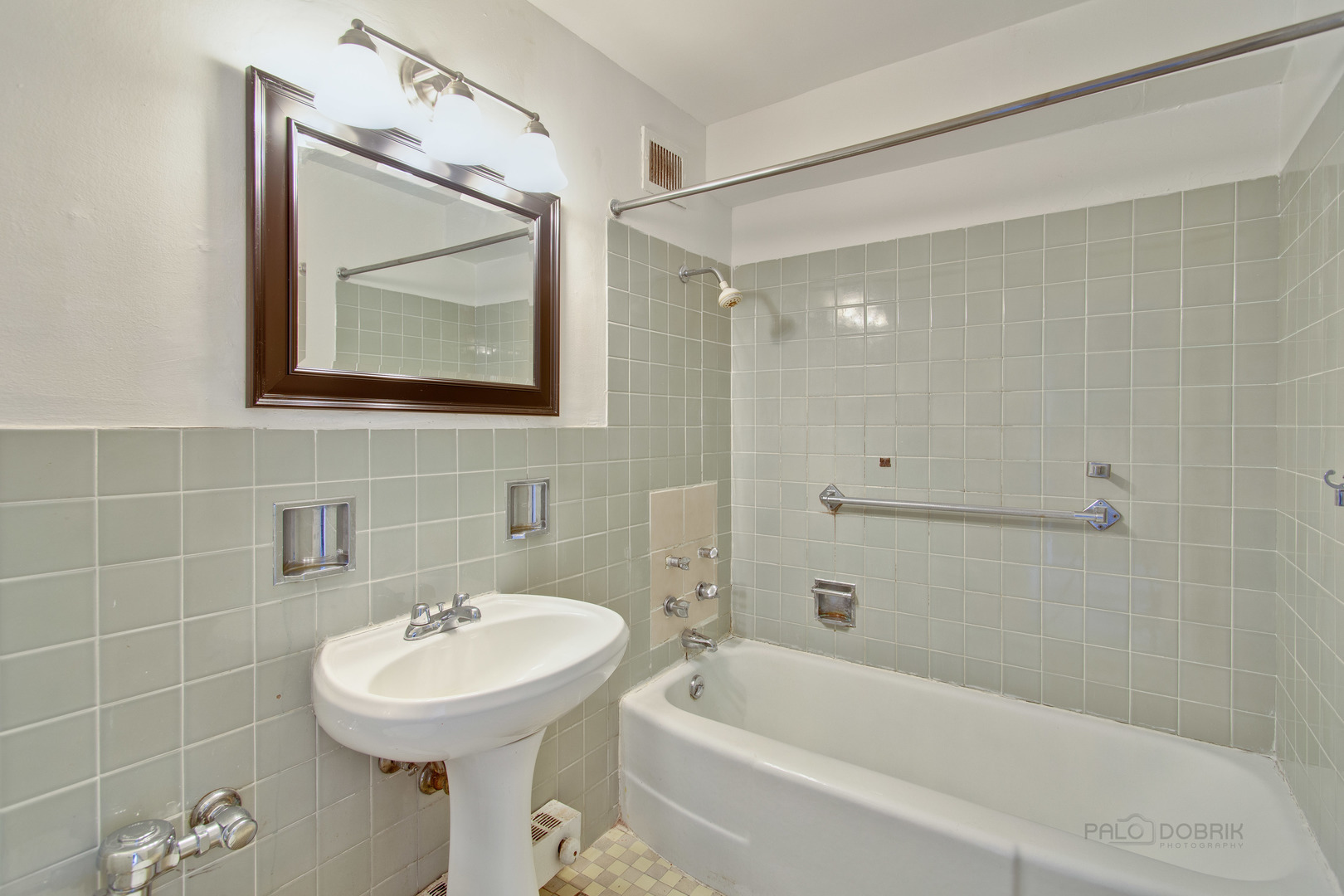 6118 North Sheridan Road, Unit 1008 Chicago, IL 60660 - Photo 10 of 10