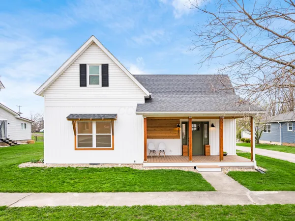 $276,500 | 221 East Center Street, West Mansfield, OH 43358
