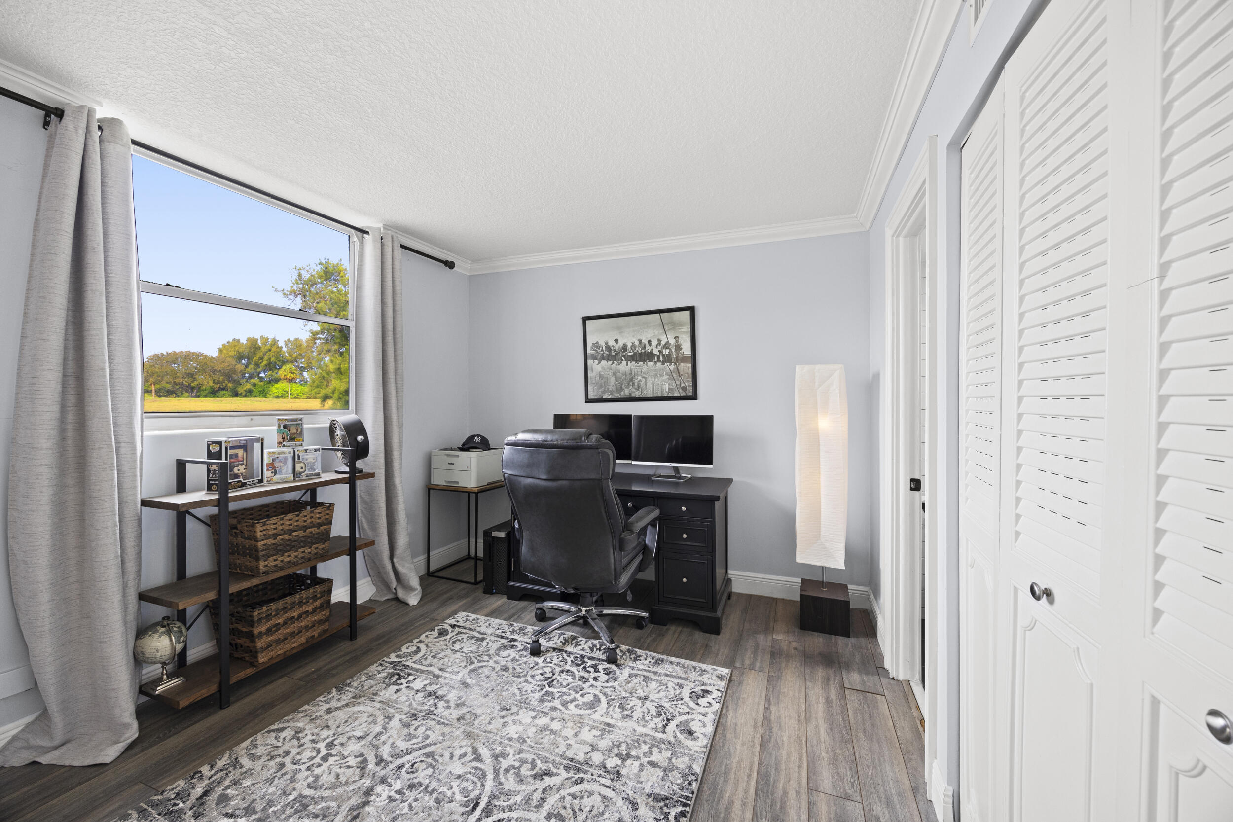 5301 Northwest 2nd Avenue, Unit 1010 Boca Raton, FL 33487 - Photo 8 of 35 Living Room