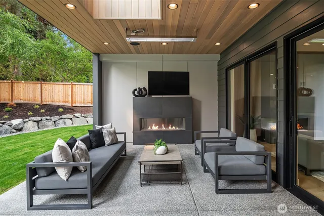 $4,785,000 | 10411 Northeast 28th Place, Bellevue, WA 98004