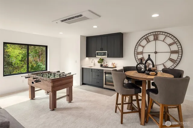 $4,785,000 | 10411 Northeast 28th Place, Bellevue, WA 98004