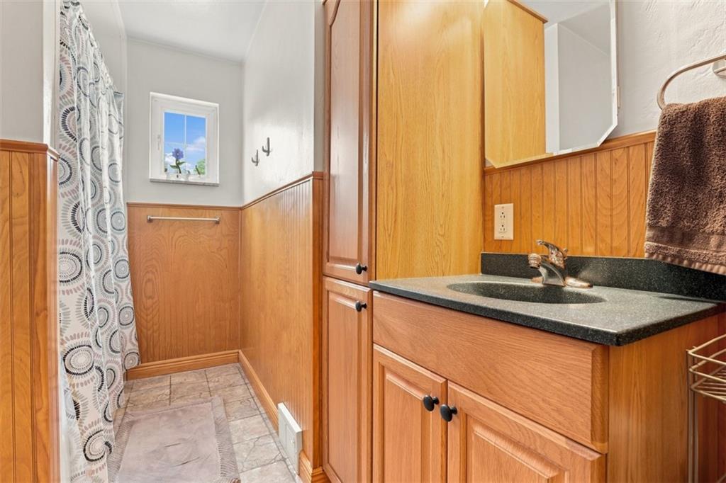 714 Wible Run Road Pittsburgh, PA 15209 - Photo 23 of 46 Full Bath