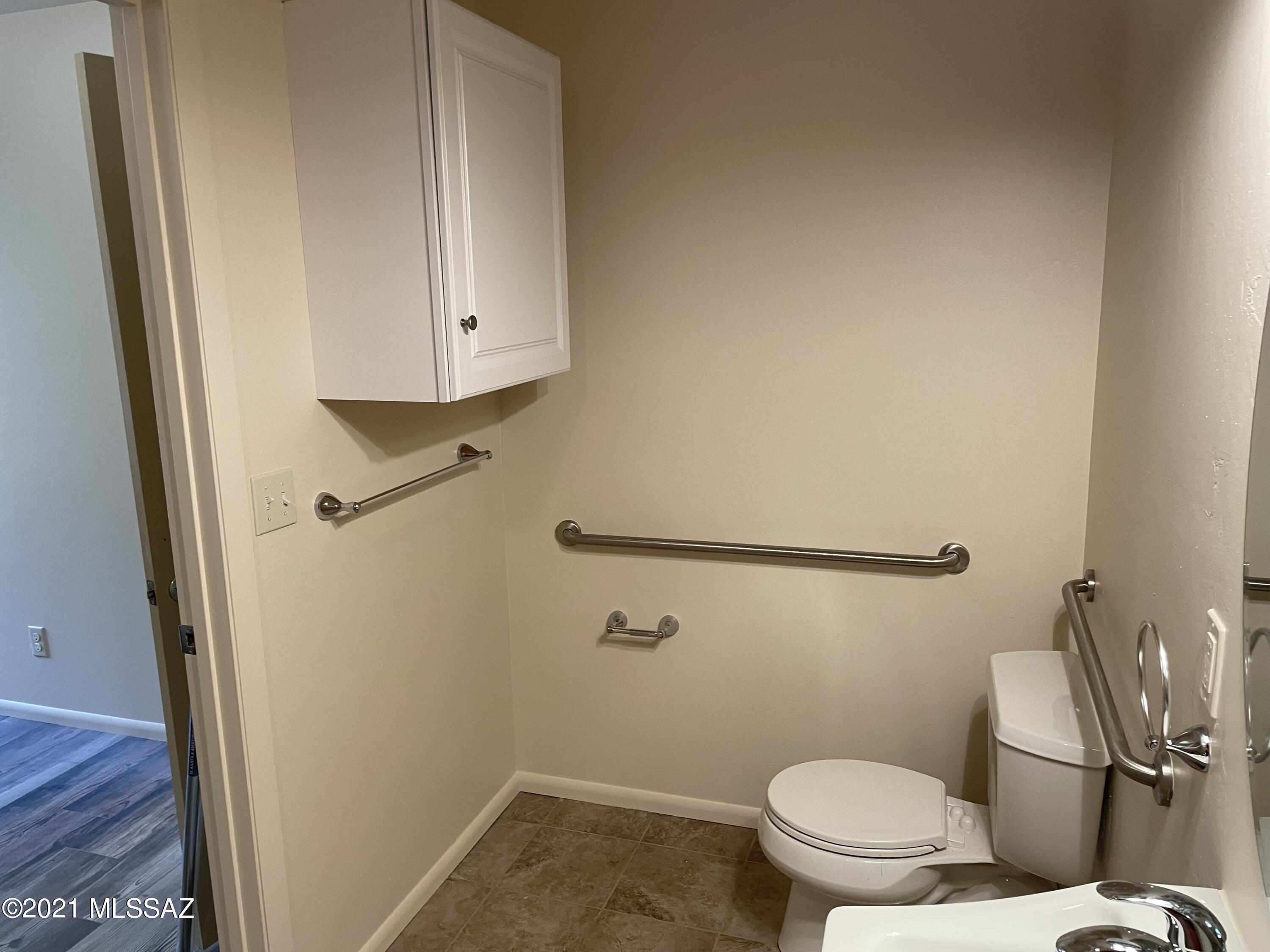 2545 East Spring Street, Unit 3 Tucson, AZ 85716 - Photo 11 of 25 IMG_2229