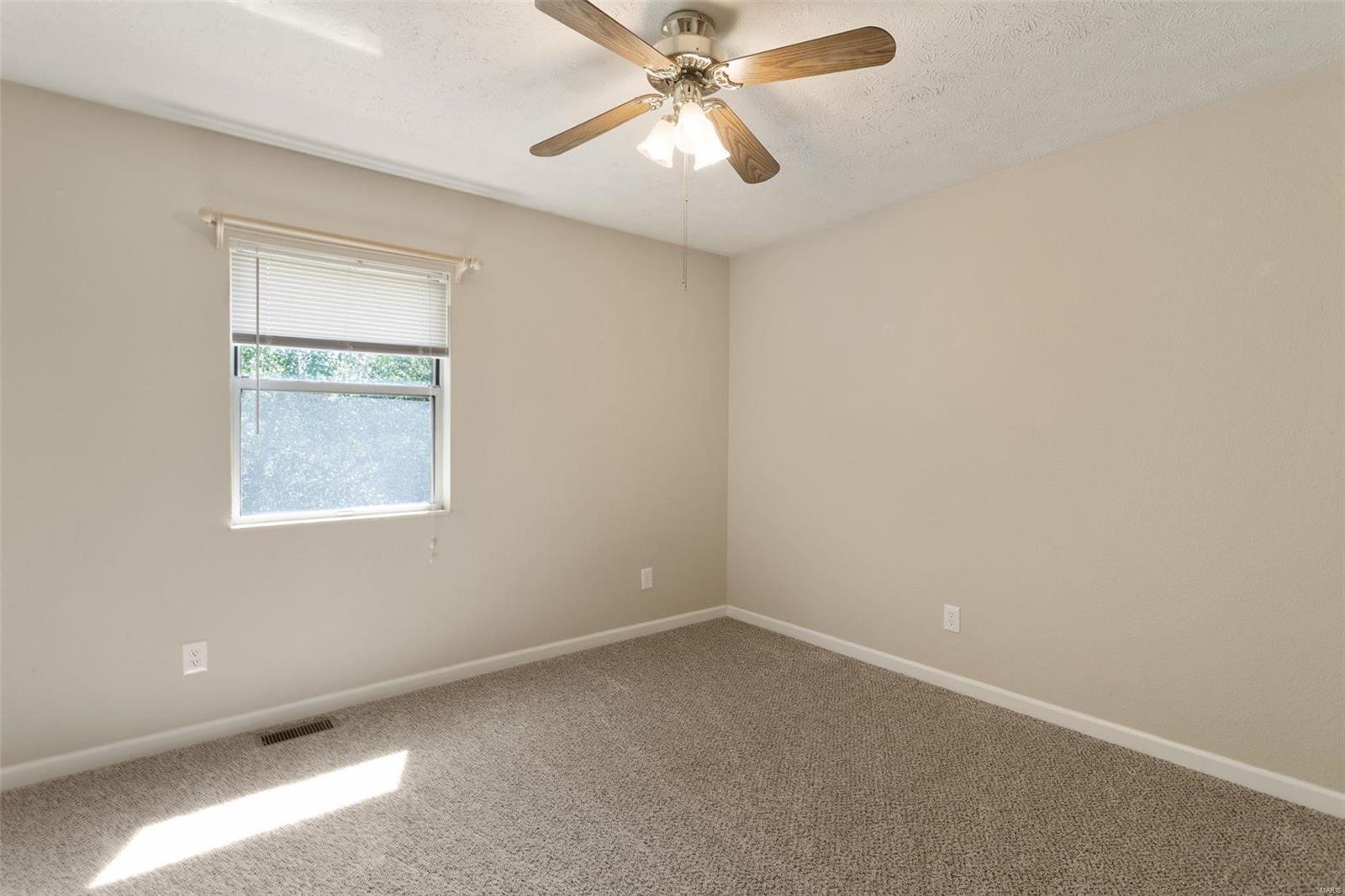 1222 Applewhite Road O'Fallon, IL 62269 - Photo 17 of 26