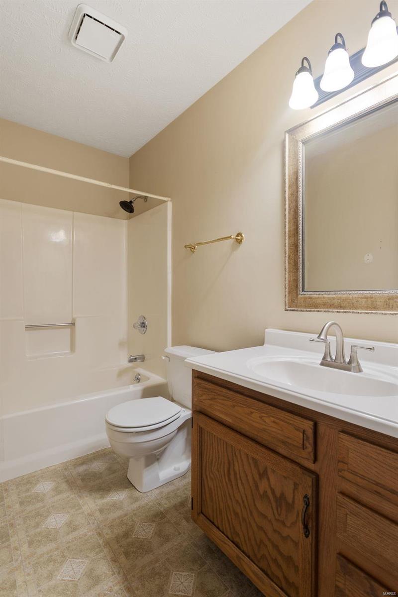 1222 Applewhite Road O'Fallon, IL 62269 - Photo 21 of 26