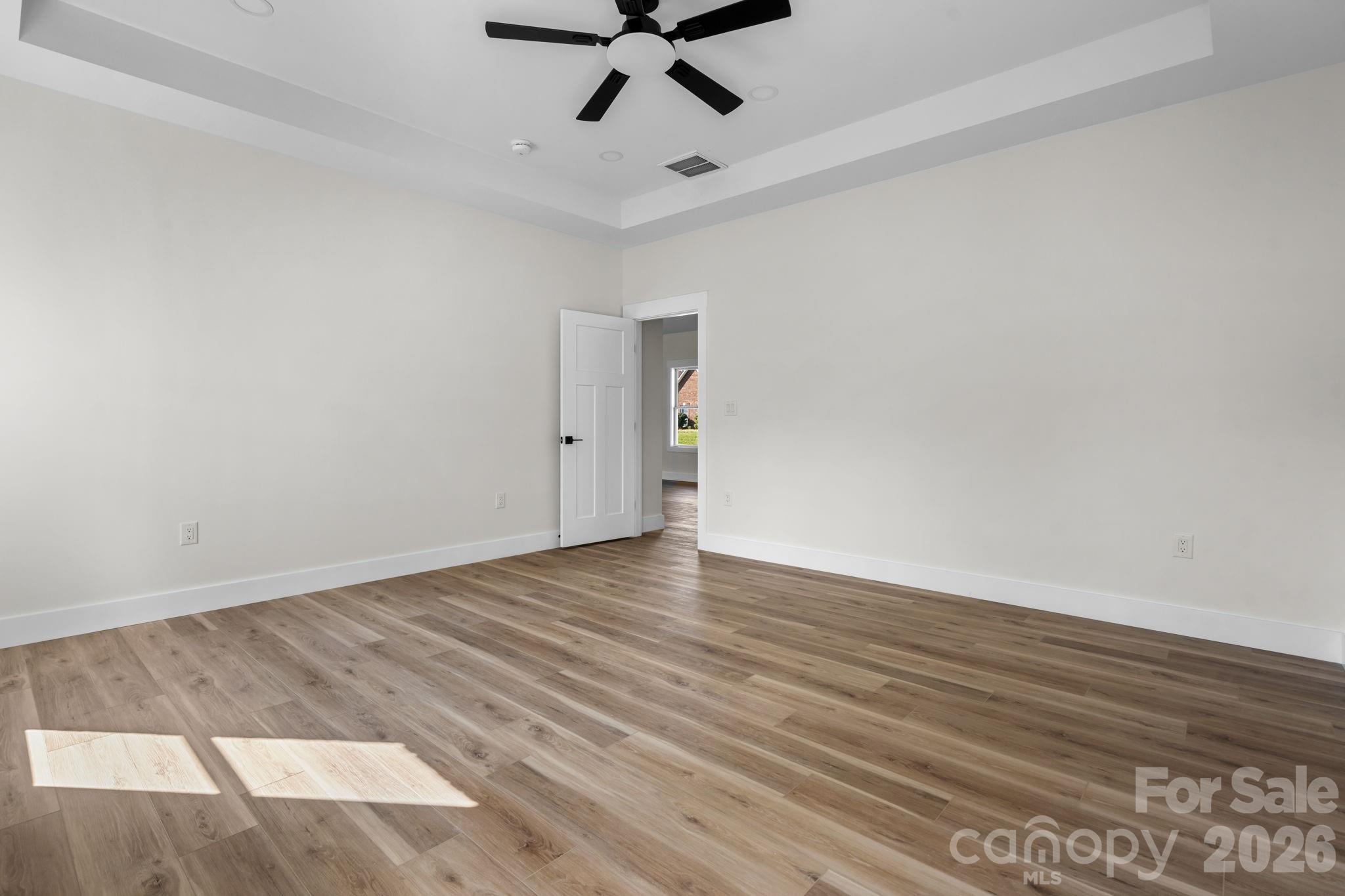 906 4th Street Northeast Conover, NC 28613 - Photo 15 of 48