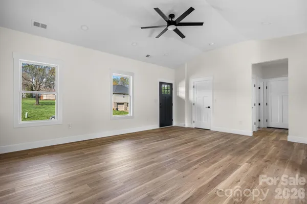 $450,000 | 906 4th Street Northeast, Conover, NC 28613