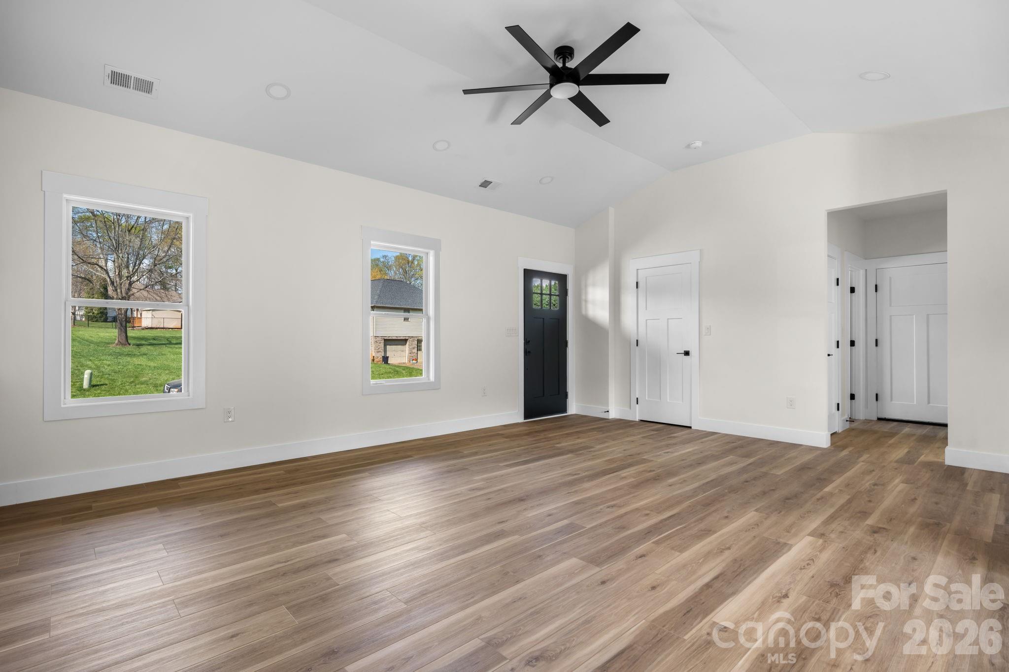 906 4th Street Northeast Conover, NC 28613 - Photo 18 of 48