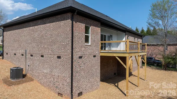 $450,000 | 906 4th Street Northeast, Conover, NC 28613