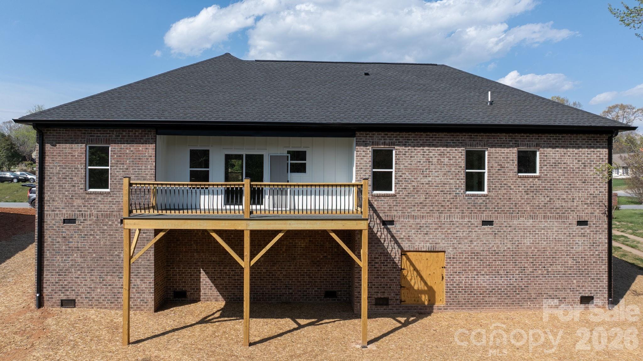 906 4th Street Northeast Conover, NC 28613 - Photo 34 of 48