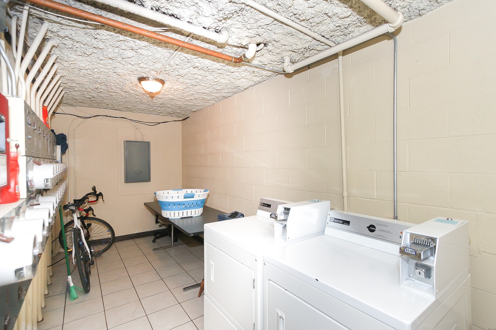 677 South River Road, Unit 2H Des Plaines, IL 60016 - Photo 19 of 21