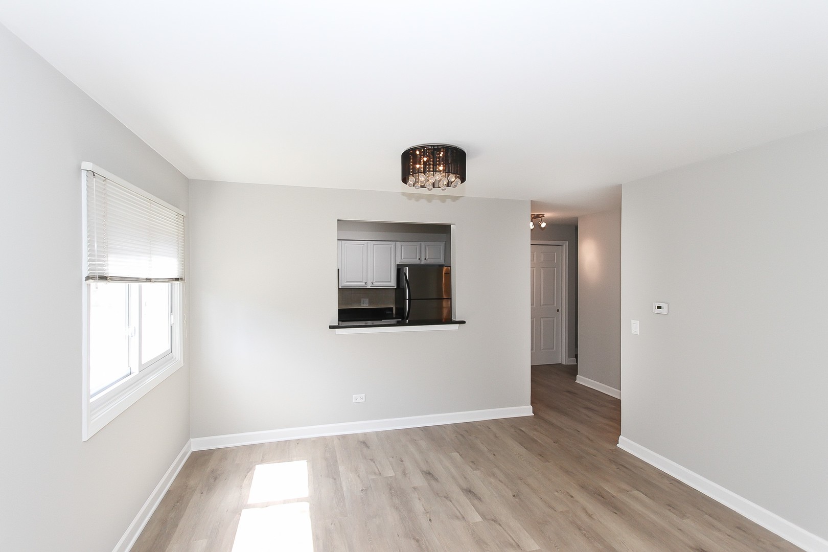 677 South River Road, Unit 2H Des Plaines, IL 60016 - Photo 9 of 21