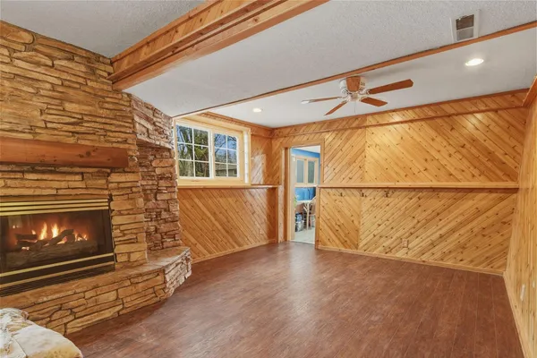 $400,000 | 3413 Bailey Lane, Anoka, MN 55303
