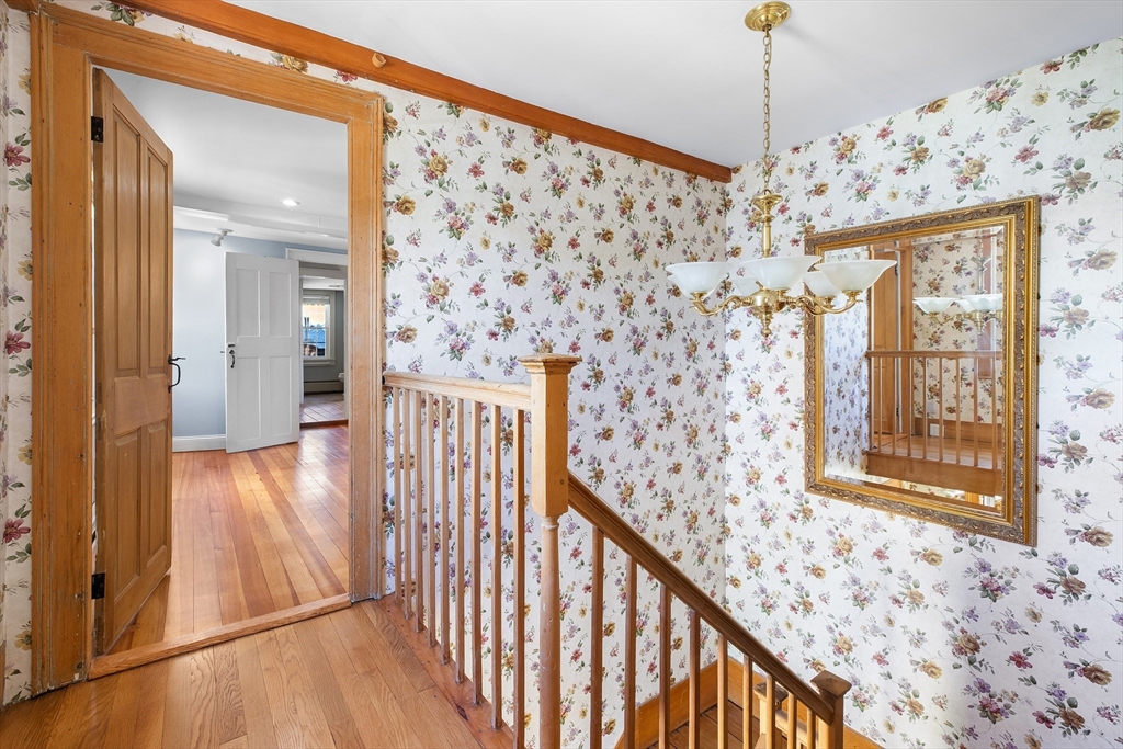 16 Elm Street Ipswich, MA 01938 - Photo 14 of 38