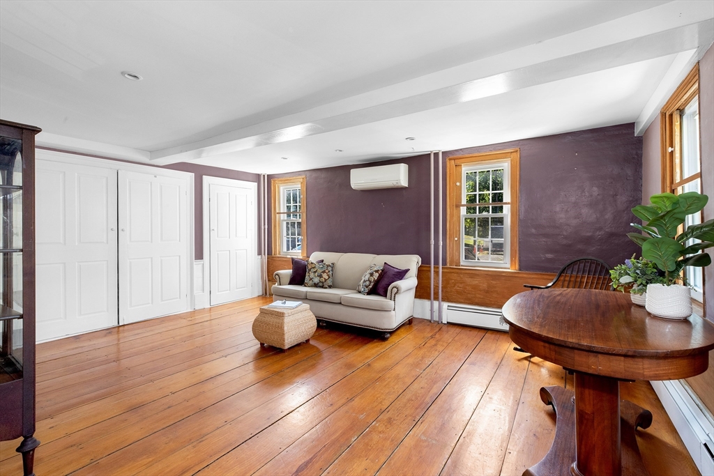16 Elm Street Ipswich, MA 01938 - Photo 3 of 38