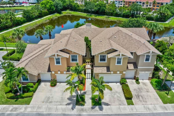 $3,500 | 477 Pacific Grove Drive, Unit 2, West Palm Beach, FL 33401