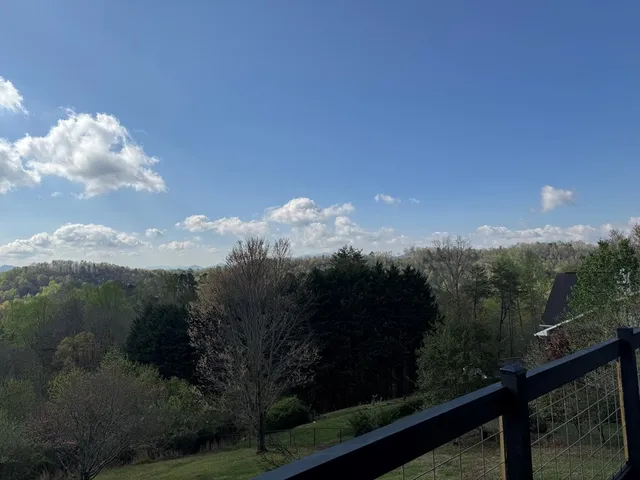 $329,900 | 558 Old Dyer Drive, Hayesville, NC 28904