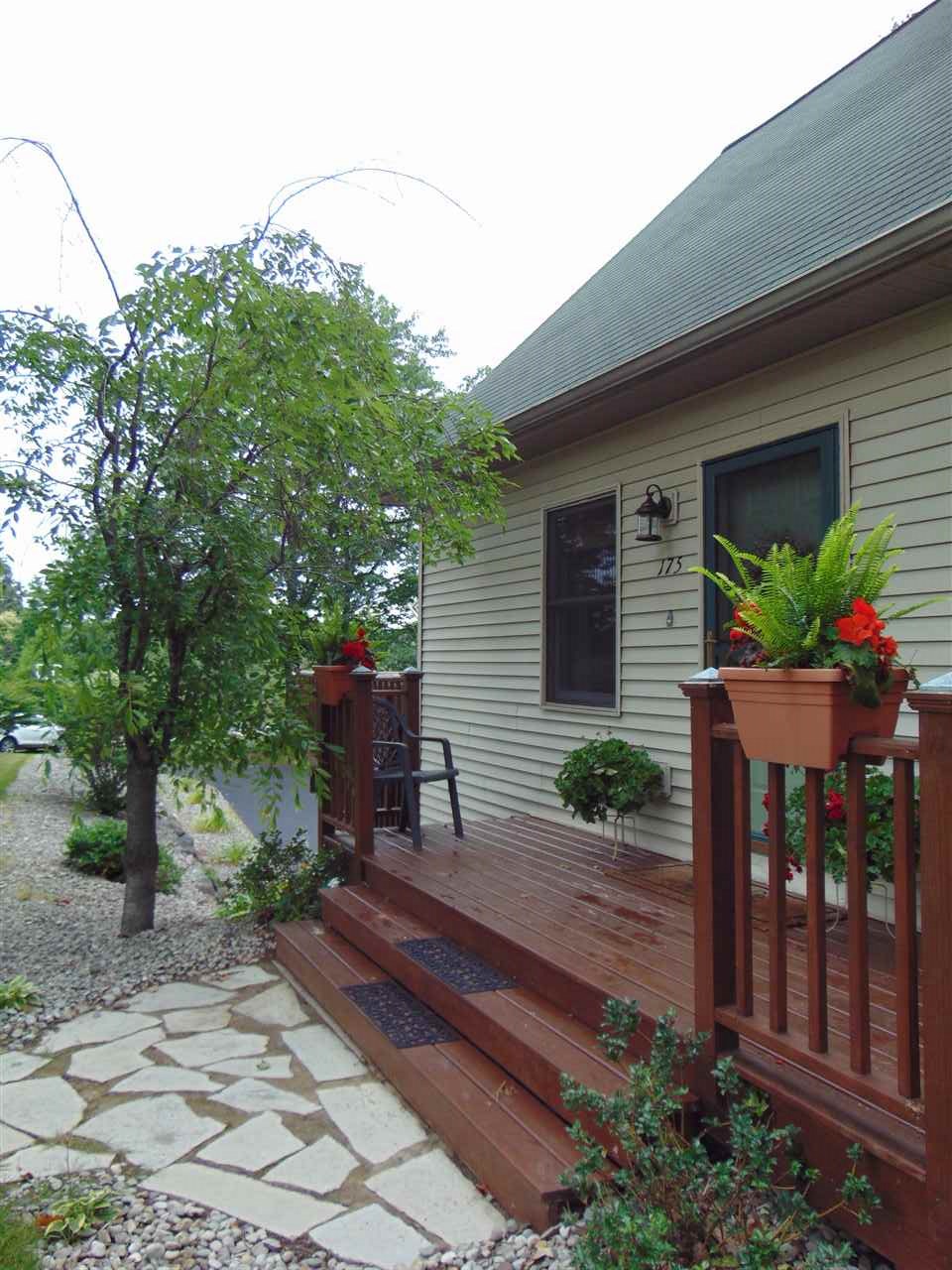 175 Black Ridge Court Traverse City, MI 49696 - Photo 6 of 45 1826041-5.JPG