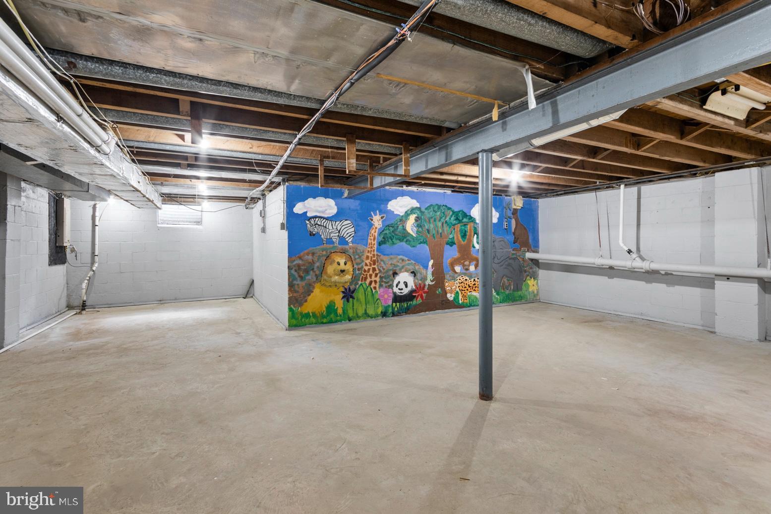 2106 Largo Road Wilmington, DE 19803 - Photo 16 of 30 a view of garage