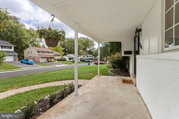 a house with garden in front of it