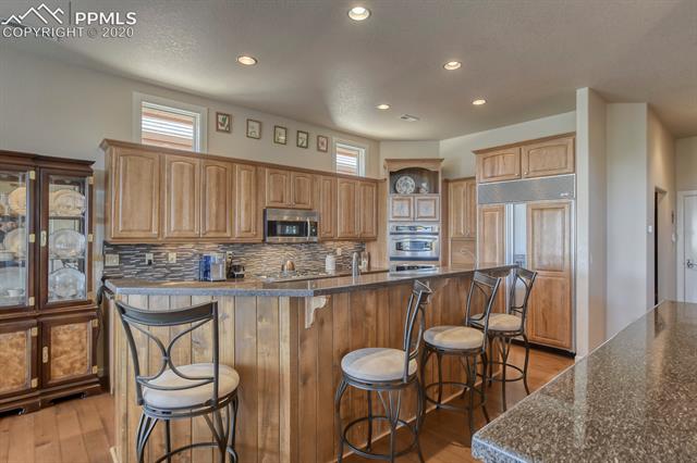 7213 Forestgate Road Colorado Springs, CO 80908 - Photo 9 of 49 Gallery Image 9