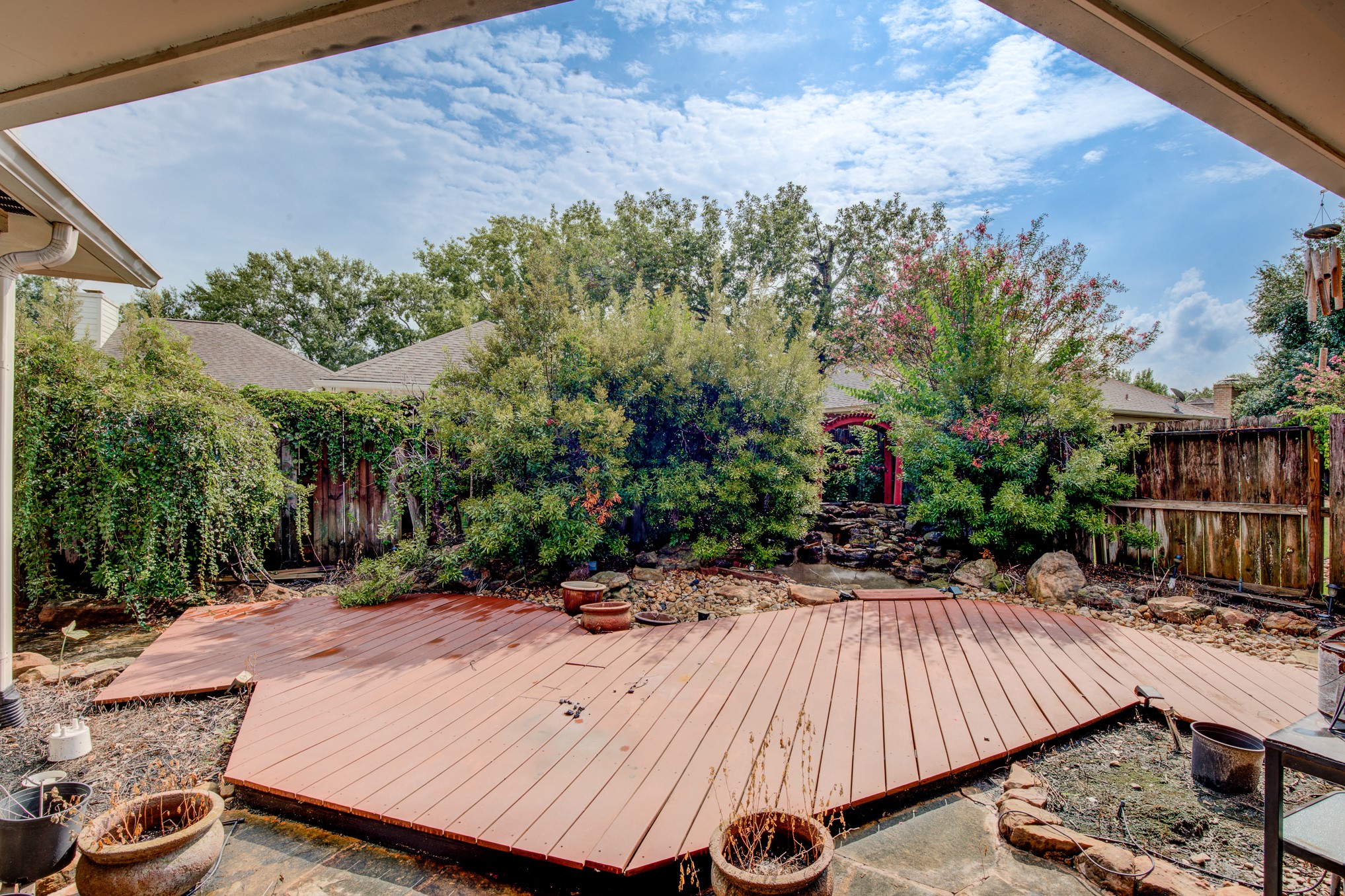 11618 Snowmass Drive Houston, TX 77070 - Photo 34 of 36 a view of backyard with swimming pool and outdoor seating