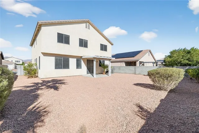 $474,900 | 1113 Cypress Falls Court, North Las Vegas, NV 89081