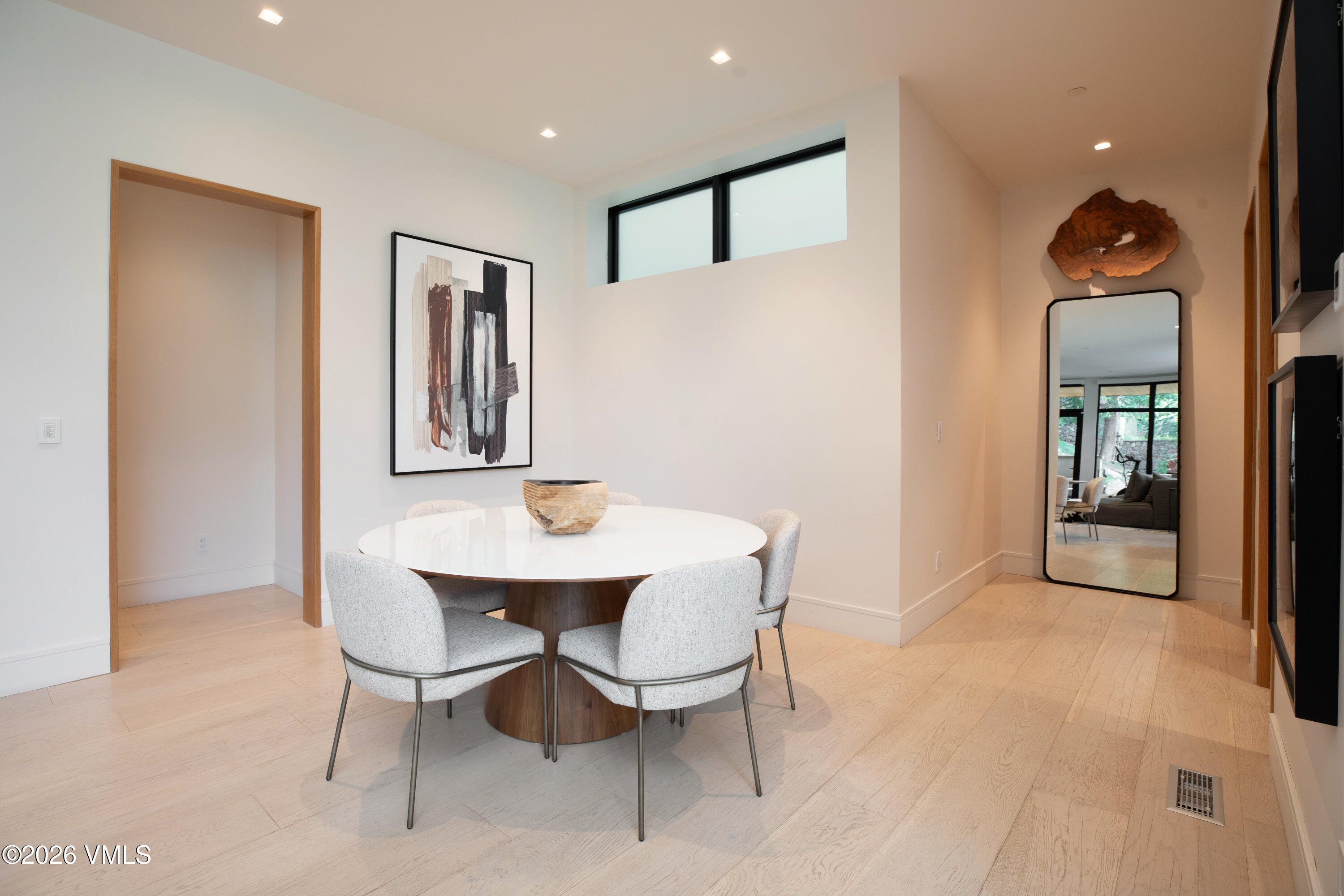 670 West Forest Road Vail, CO 81657 - Photo 33 of 34 2508_670_forest_interior_table