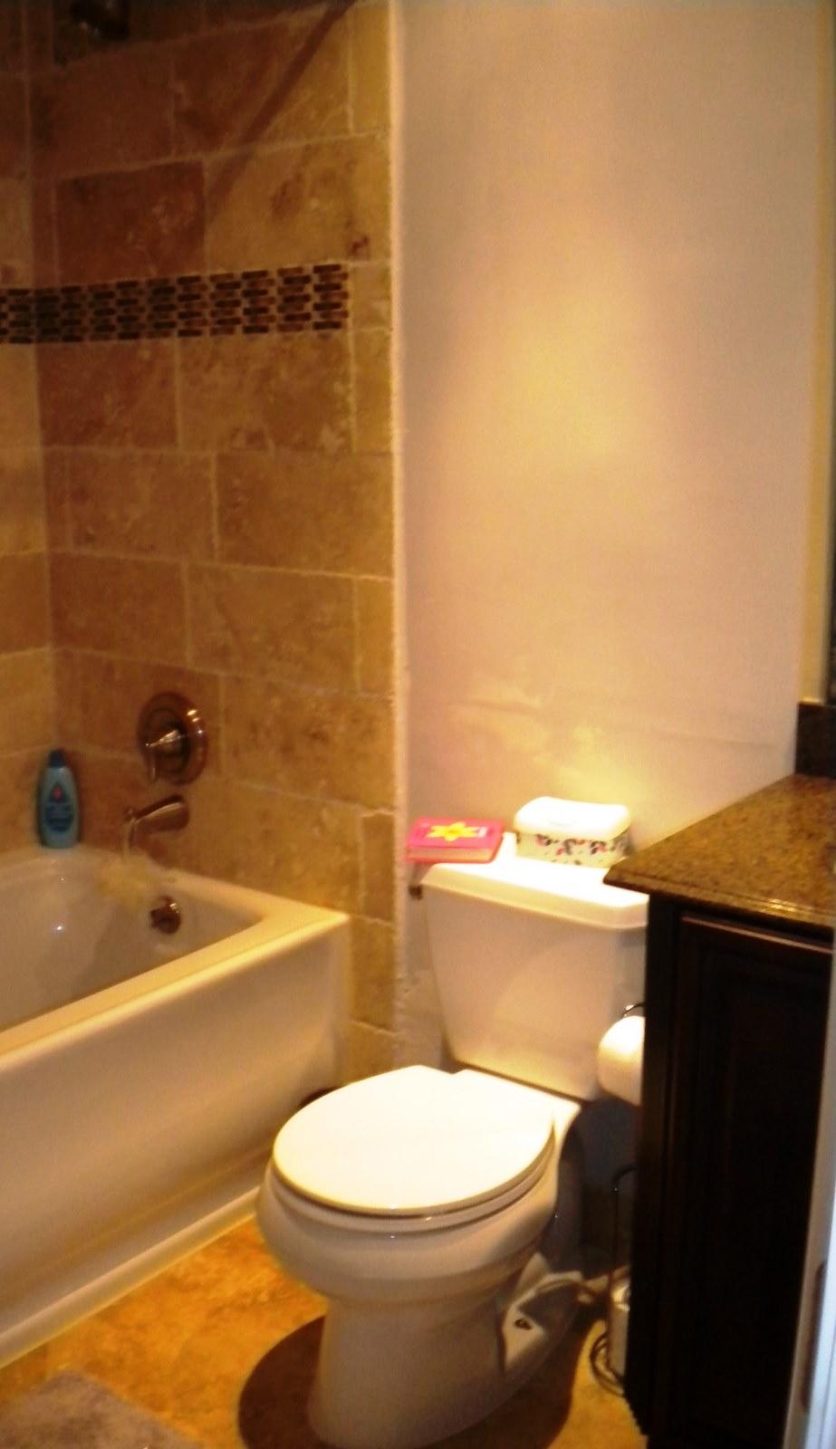 19577 Delaware Circle Boca Raton, FL 33434 - Photo 11 of 29 2nd Bathroom