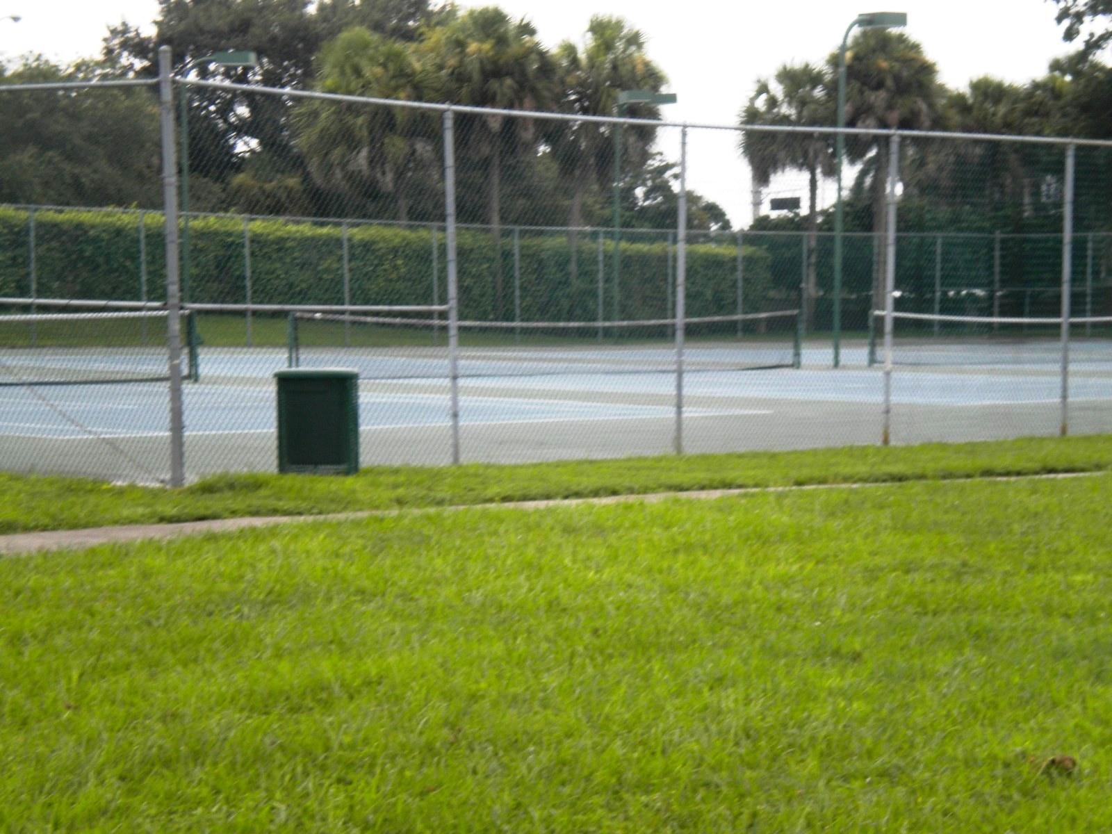 19577 Delaware Circle Boca Raton, FL 33434 - Photo 26 of 29 Tennis