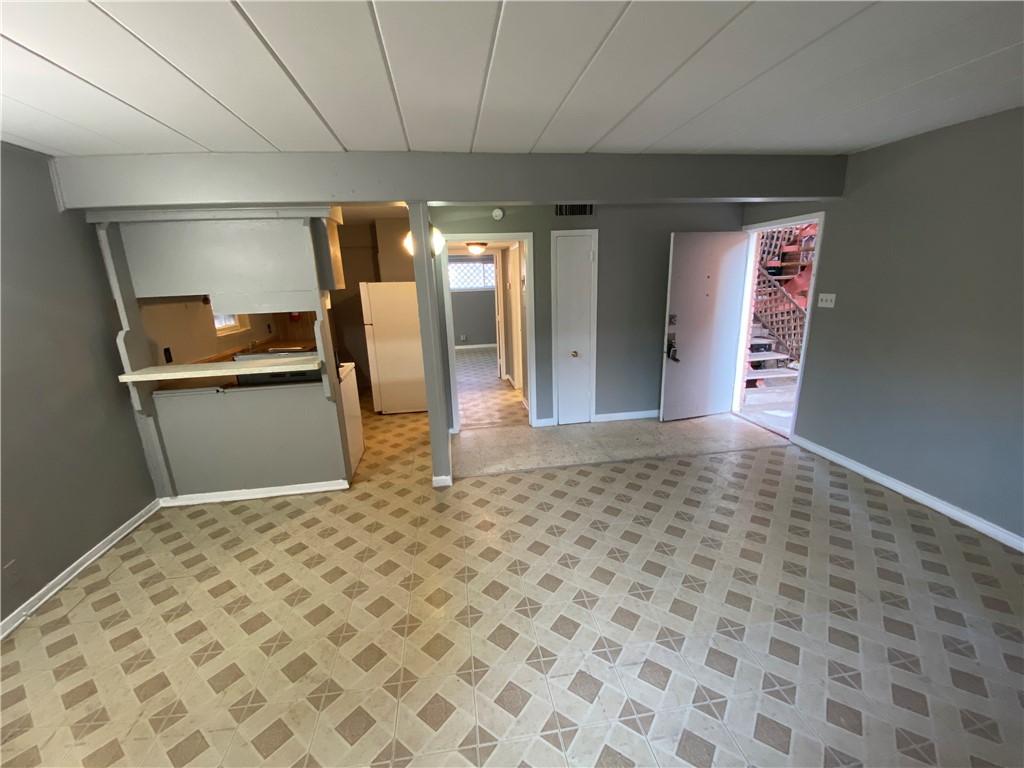 4621 Gollihar Road, Unit 1 Corpus Christi, TX 78411 - Photo 7 of 9