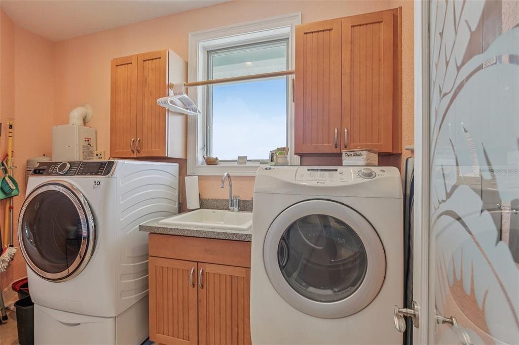 5521 Windward Way New Port Richey, FL 34652 - Photo 27 of 88