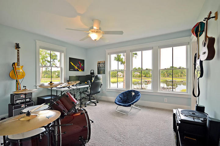 1770 Bergenfield Road Mount Pleasant, SC 29466 - Photo 26 of 43 Additional Bedroom or Playroom Space