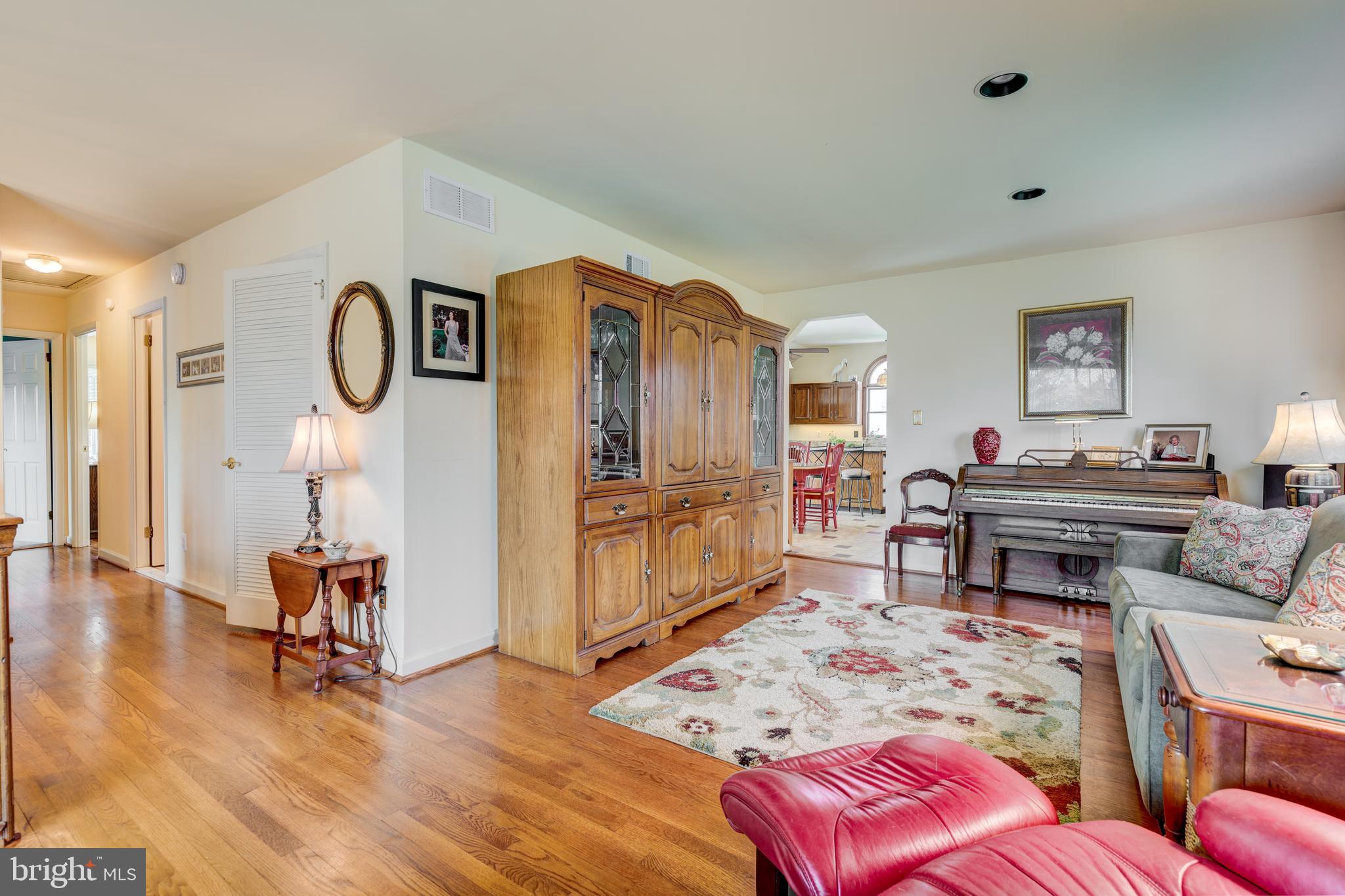 1906 Suffolk Road Finksburg, MD 21048 - Photo 18 of 56