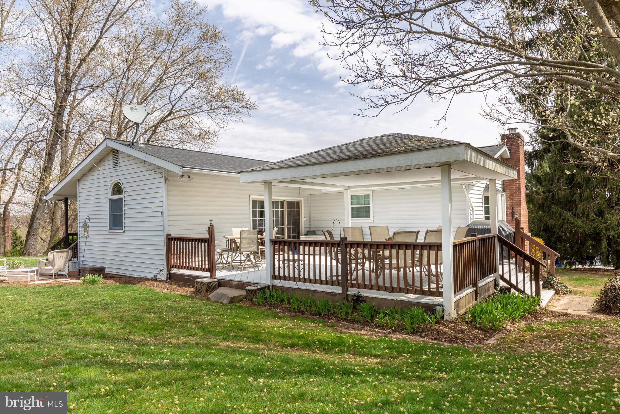 1906 Suffolk Road Finksburg, MD 21048 - Photo 3 of 56