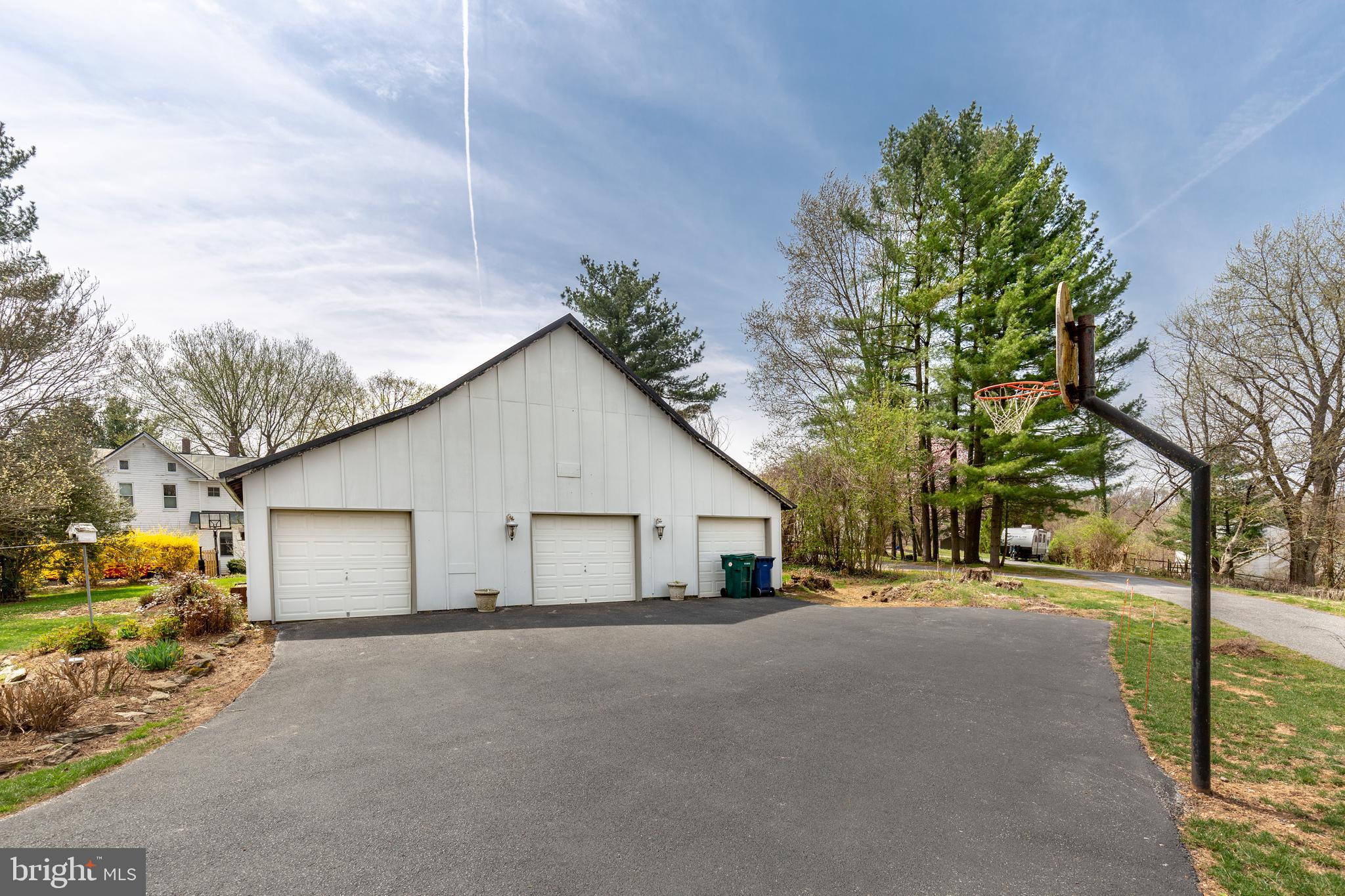 1906 Suffolk Road Finksburg, MD 21048 - Photo 4 of 56