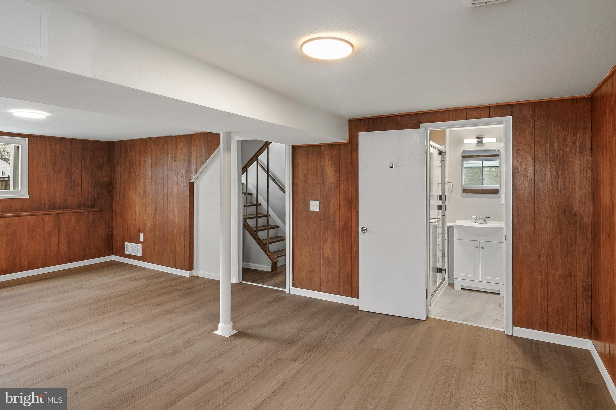 1219 Redcliffe Road Catonsville, MD 21228 - Photo 30 of 45 Family Room (alt view)