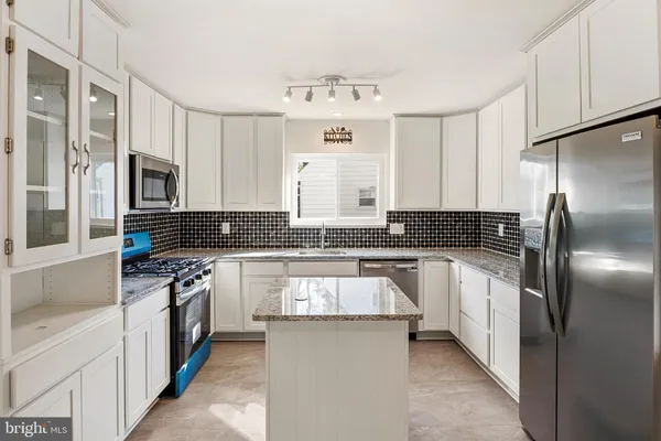 $479,500 | 1219 Redcliffe Road, Catonsville, MD 21228