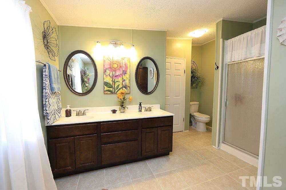 2297 Arrowhead Road Dunn, NC 28334 - Photo 7 of 13 Gallery Image 7