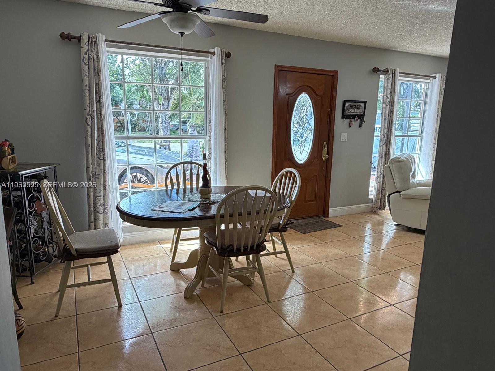 5365 West 14th Lane Hialeah, FL 33012 - Photo 4 of 18